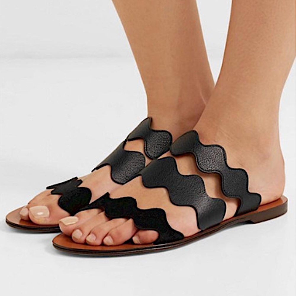 CHLOÉ Flat Wave Mixed Slide Sandal In black